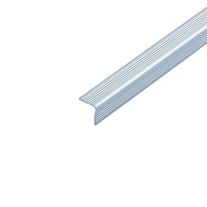 Extrusión en ángulo simple de aluminio para Flight Cases FSA004