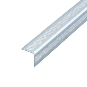 Extrusión angular de aluminio de 20 mm para flightcases FSA003